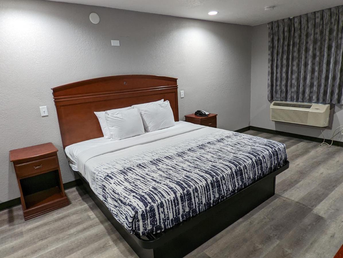 Okc Hotel Оклахома-Сіті Екстер'єр фото