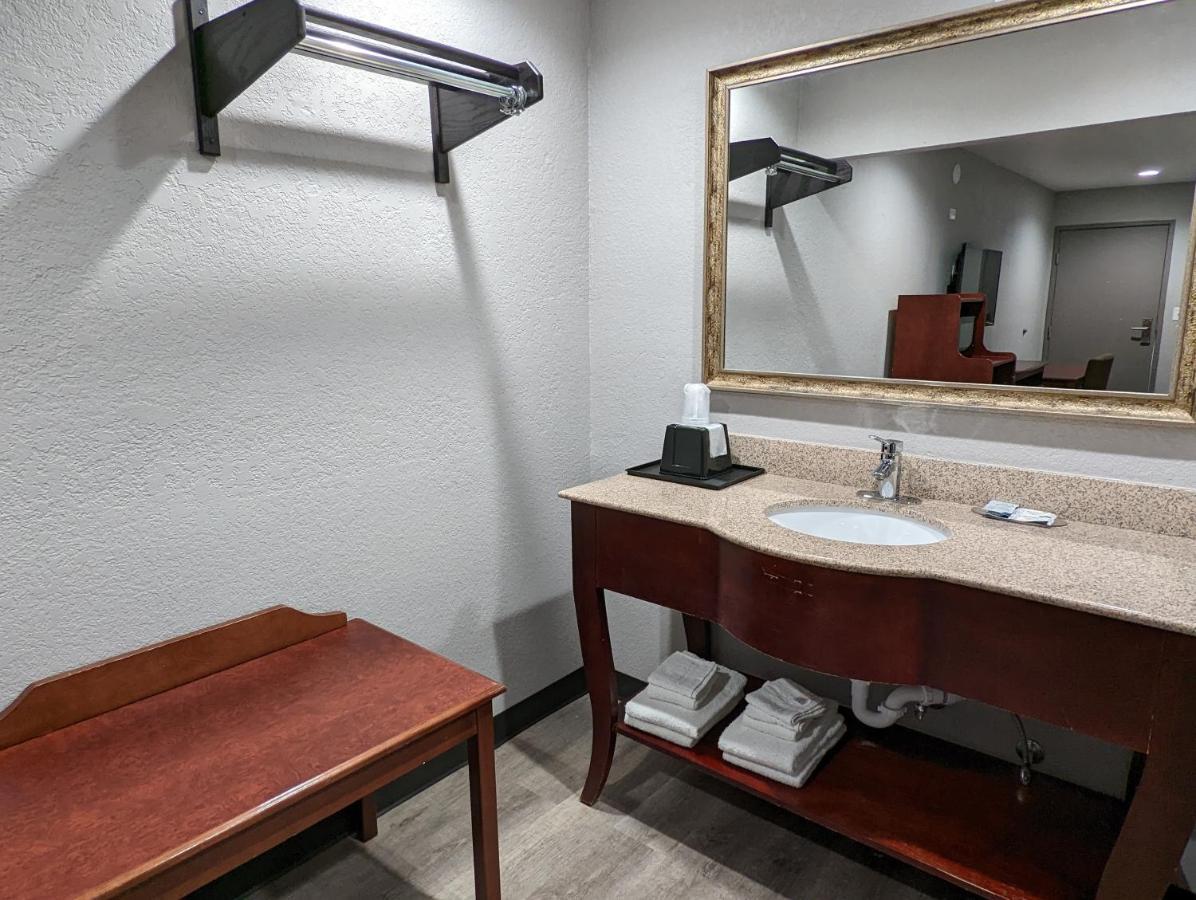 Okc Hotel Оклахома-Сіті Екстер'єр фото