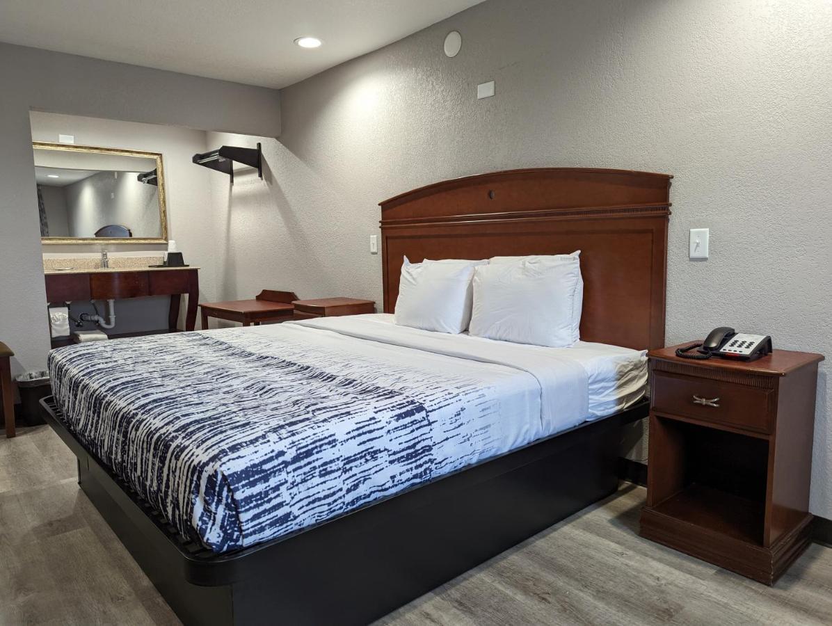 Okc Hotel Оклахома-Сіті Екстер'єр фото