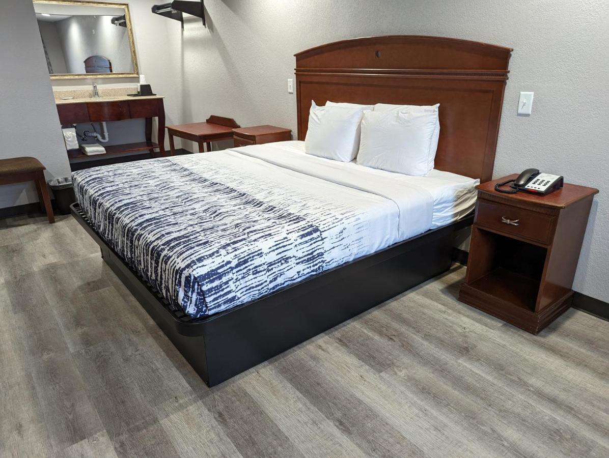 Okc Hotel Оклахома-Сіті Екстер'єр фото